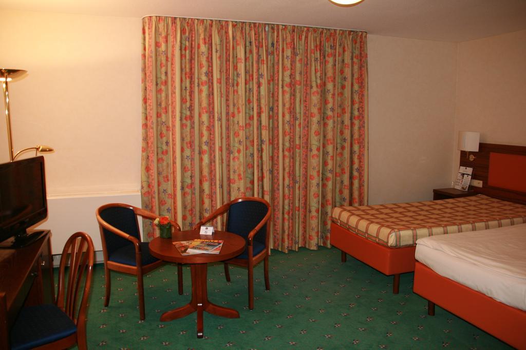Best Western Hotel Ketterer Stoccarda Esterno foto